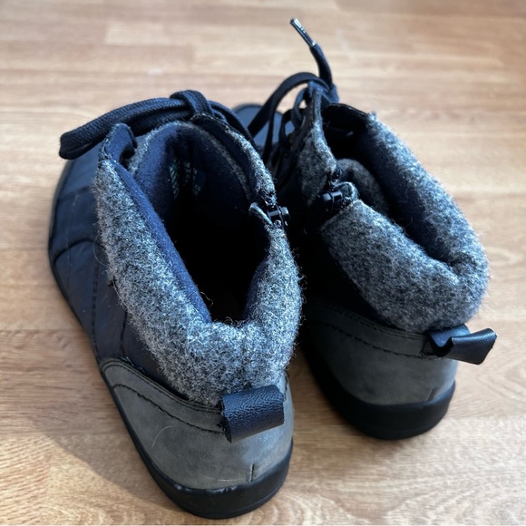 Earth Origins Stylish Blue High-Top booties sneakers - Picture 4 of 9